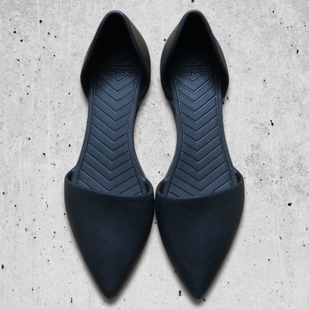 Native Audrey flats